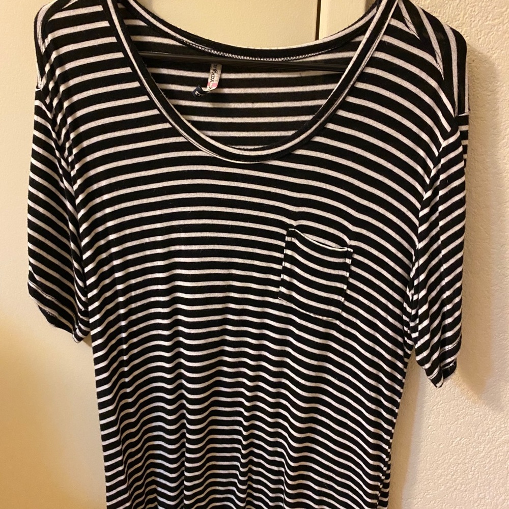 Brandy Melville oversized tshirt